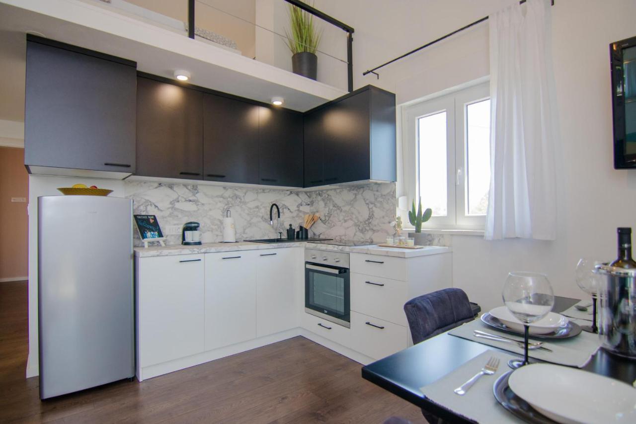 Apartments Aki Malinska Ngoại thất bức ảnh
