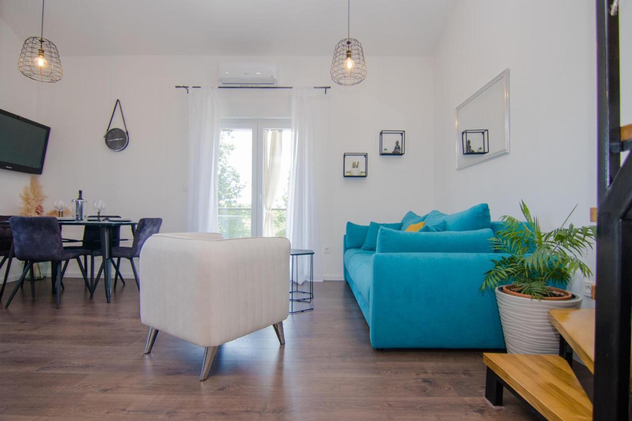 Apartments Aki Malinska Ngoại thất bức ảnh