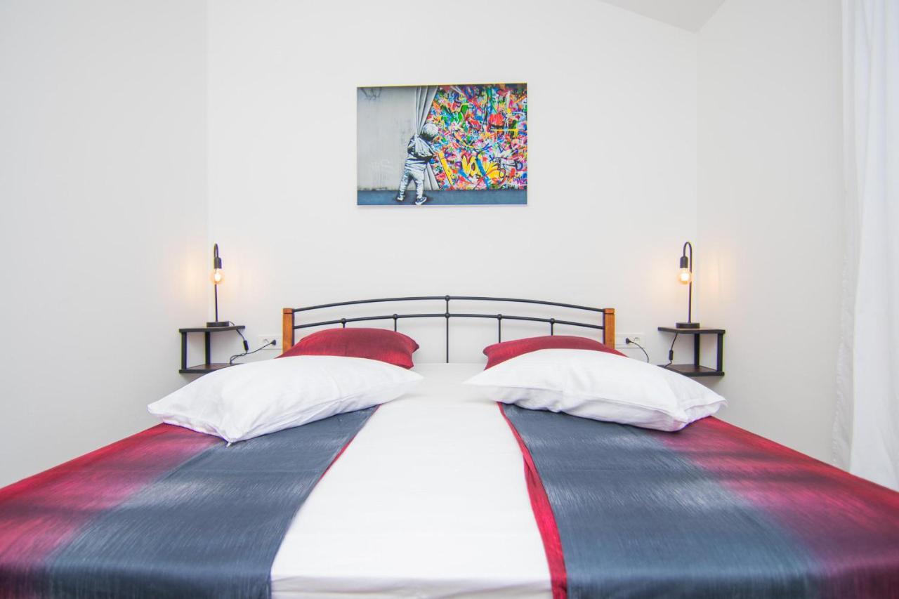 Apartments Aki Malinska Ngoại thất bức ảnh