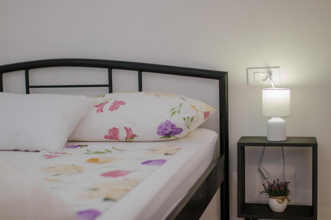 Apartments Aki Malinska Ngoại thất bức ảnh